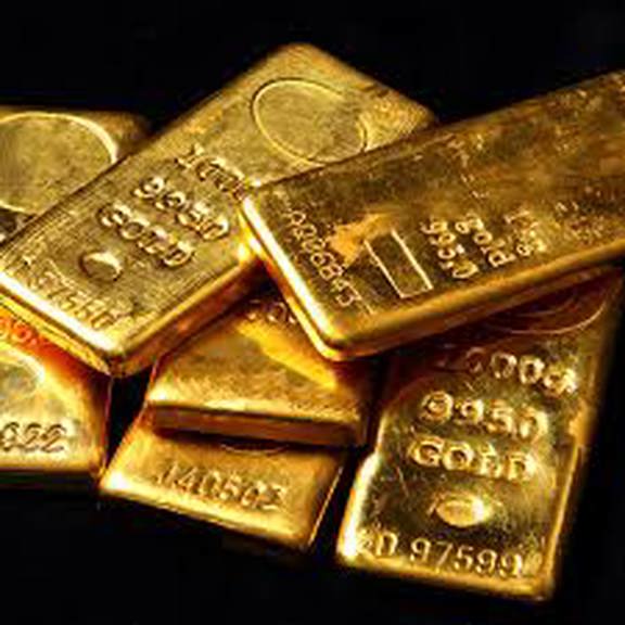 هبوط أسعار الذهب مع تراجع توقعات خفض الفائدة الأميركية