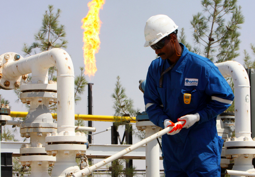 العراق يُحدد سقفًا لصادرات النفط بعيدًا عن تحالف أوبك+.. ماذا تعني هذه الخطوة؟